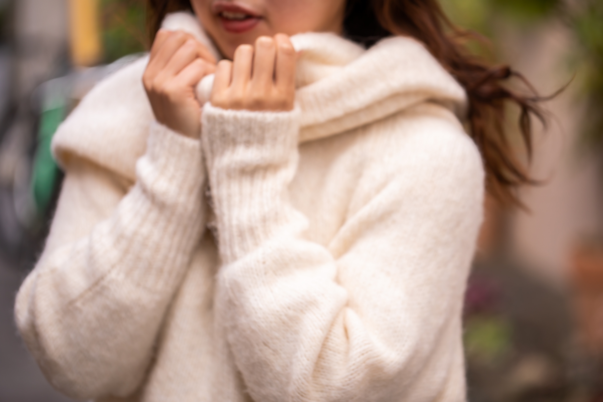 Cold-protection-neck-and-head-measures